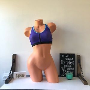 Victoria’s Secret VSX Knockout sports Bra